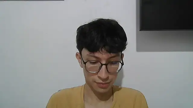 Snapshot of Kevintdx chatting on November 2025 03:21:02 AM Kevintdx online show from November 2025 03:21:02 AM