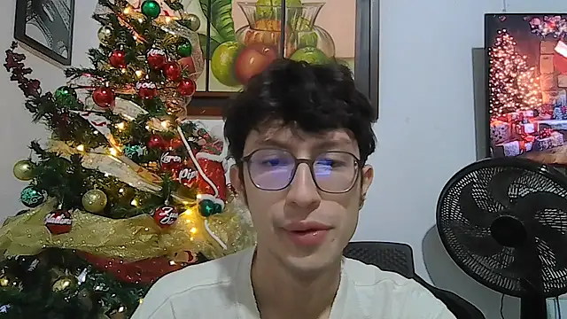 Snapshot of Kevintdx chatting on December 2025 03:10:02 AM Kevintdx online show from December 2025 03:10:02 AM