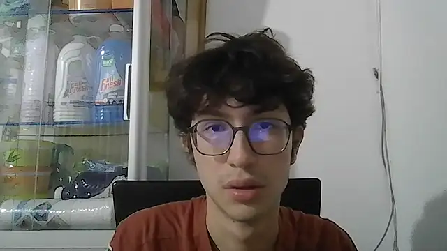 Snapshot of Kevintdx chatting on October 2025 02:54:01 AM Kevintdx online show from October 2025 02:54:01 AM