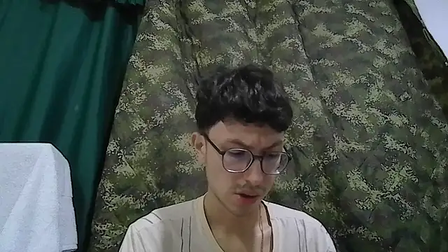 Snapshot of Kevintdx chatting on October 2025 02:34:02 AM Kevintdx online show from October 2025 02:34:02 AM