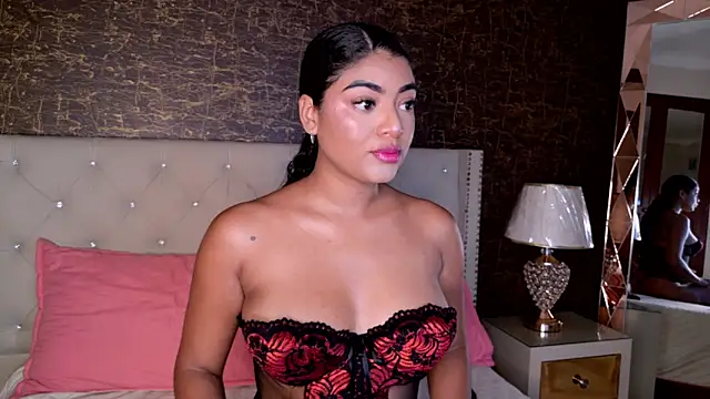 Snapshot of Carly_Monroe_ chatting on November 2025 10:07:01 AM Carly Monroe online show from November 2025 10:07:01 AM