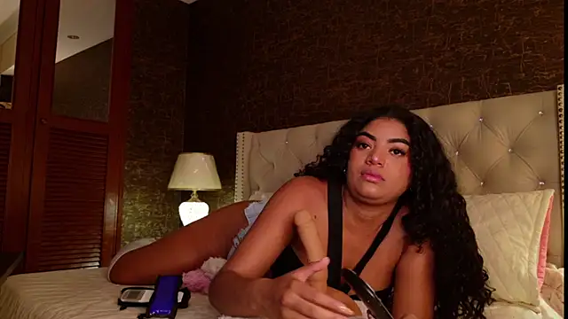 Snapshot of Carly_Monroe_ chatting on December 2025 09:59:02 AM Carly Monroe online show from December 2025 09:59:02 AM