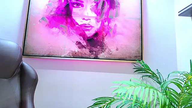 Snapshot of Carly_Monroe_ chatting on November 2025 10:03:02 PM Carly Monroe online show from November 2025 10:03:02 PM