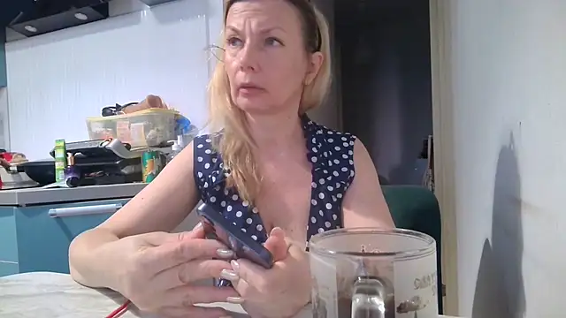 Sweetmurrr online show from July 2026 12:44:02 AM