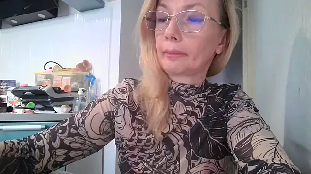 Sweetmurrr online show from July 2026 02:23:01 AM