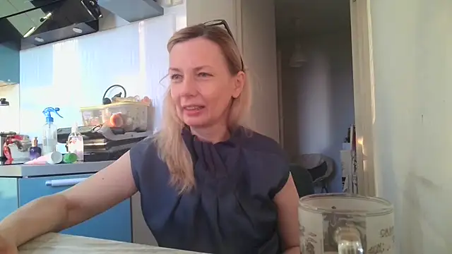 Sweetmurrr online show from June 2026 01:44:02 AM