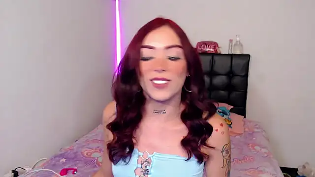 Megan Gil  online show from March 2026 10:04:02 PM