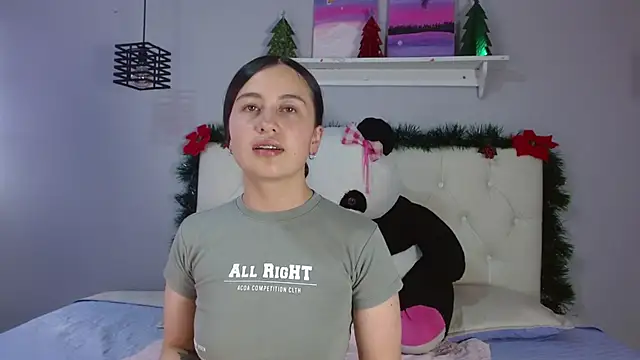 Zaaida  online show from December 2025 08:36:01 PM