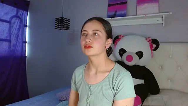 Snapshot of Zaaida_ chatting on October 2025 01:43:01 PM Zaaida online show from October 2025 01:43:01 PM