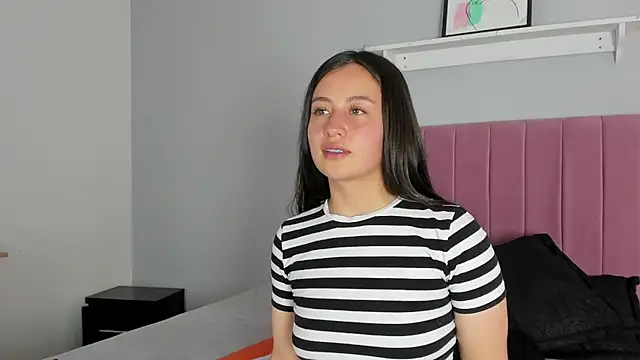 Zaaida  online show from February 2026 09:32:02 PM