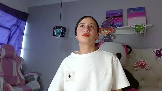 Zaaida  online show from November 2025 03:50:02 PM