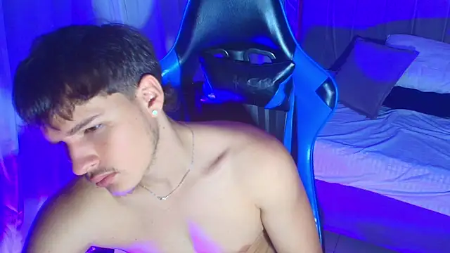Snapshot of SEXYBOY_VC chatting on October 2025 12:17:01 PM SEXYBOY VC online show from October 2025 12:17:01 PM