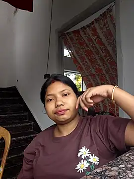 Snapshot of Redchery chatting on June 2026 11:52:01 AM Redchery online show from June 2026 11:52:01 AM