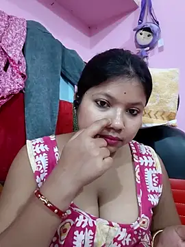 Snapshot of Redchery chatting on May 2026 06:09:01 PM Redchery online show from May 2026 06:09:01 PM
