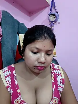 Snapshot of Redchery chatting on May 2026 05:19:01 PM Redchery online show from May 2026 05:19:01 PM