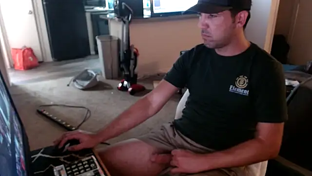 TypicalDepot5 online show from October 2025 12:17:02 PM