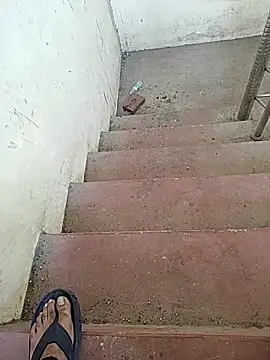 monty935 online show from December 2025 11:01:01 AM