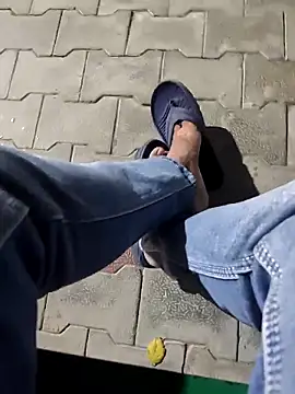 monty935 online show from November 2025 01:05:01 PM