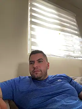 Snapshot of raulgzz4 chatting on May 2026 04:35:01 PM raulgzz4 online show from May 2026 04:35:01 PM