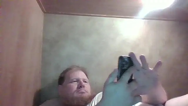 Snapshot of fisherman1015 chatting on November 2025 02:22:02 AM fisherman1015 online show from November 2025 02:22:02 AM