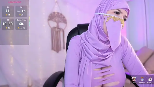 Snapshot of salma_isawwii chatting on September 2025 01:17:01 PM salma isawwii online show from September 2025 01:17:01 PM