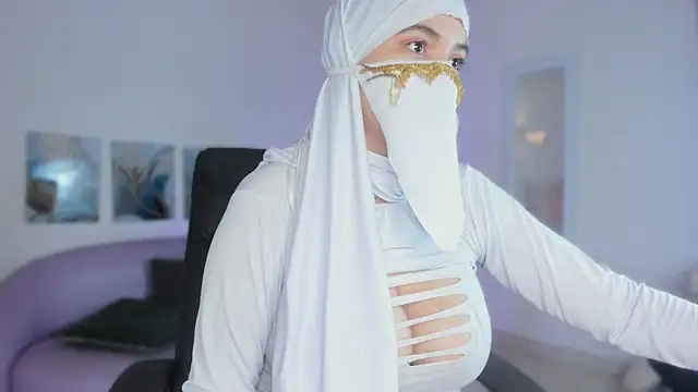 Snapshot of salma_isawwii chatting on April 2026 03:49:01 PM salma isawwii online show from April 2026 03:49:01 PM