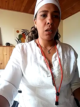 IVONNE COLLINS33 online show from March 2026 02:34:02 PM