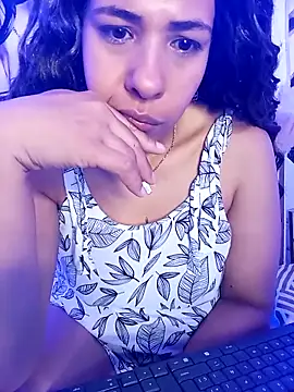 IVONNE COLLINS33 online show from November 2025 09:24:02 AM