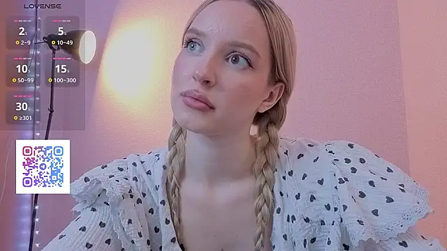 PickmeBabby online show from November 2025 08:45:01 PM