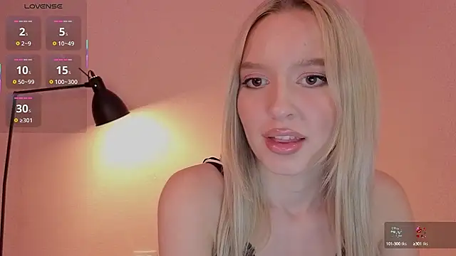 PickmeBabby online show from October 2025 08:21:02 PM