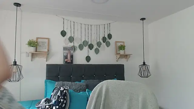 zohet kriss online show from December 2025 08:33:01 PM