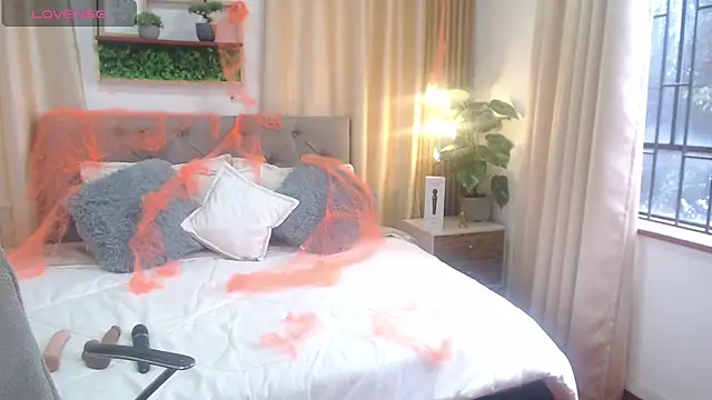 zohet kriss online show from October 2025 03:23:01 PM