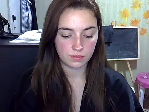 daniella brun online show from October 2025 10:01:02 PM