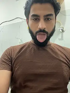hottestboy03 online show from October 2025 05:58:02 PM