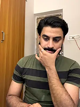 hottestboy03 online show from November 2025 09:30:01 PM