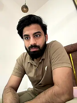 hottestboy03 online show from November 2025 05:00:02 AM