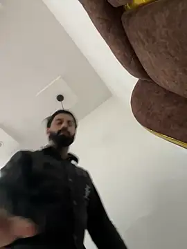 hottestboy03 online show from November 2025 05:07:01 AM