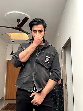 hottestboy03 online show from November 2025 05:00:05 AM