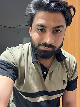 hottestboy03 online show from February 2026 02:39:01 PM