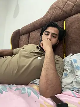 hottestboy03 online show from October 2025 07:53:02 AM