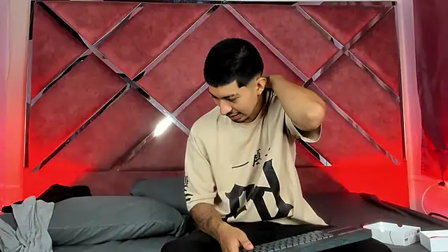 AxelAndJeremy online show from October 2025 03:21:01 AM