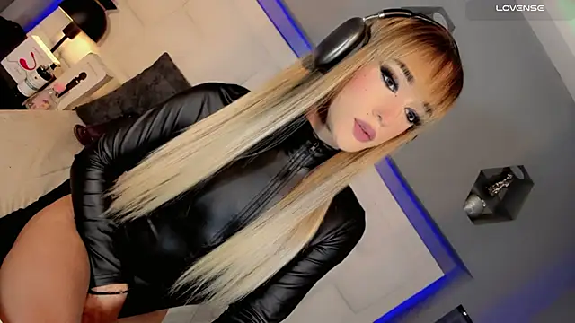 Ariia-janee online show from March 2026 05:20:02 AM