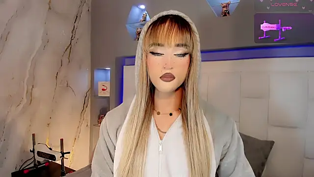 Ariia-janee online show from April 2026 05:20:01 AM