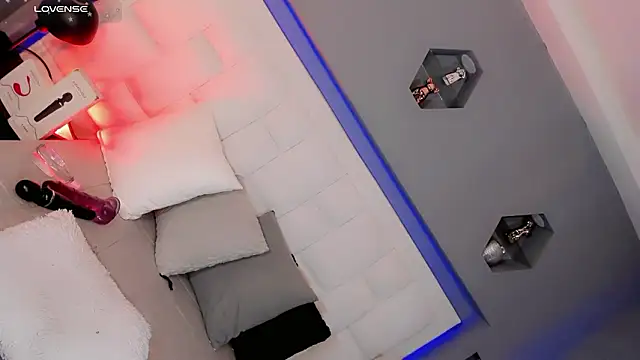 Ariia-janee online show from March 2026 05:52:02 AM