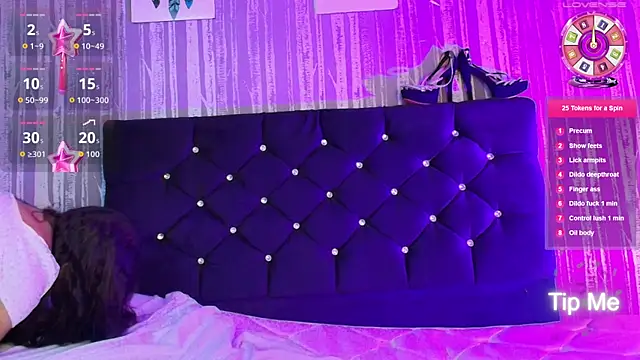 Snapshot of Hailey_johnsonn chatting on September 2025 01:39:01 PM Hailey johnsonn online show from September 2025 01:39:01 PM