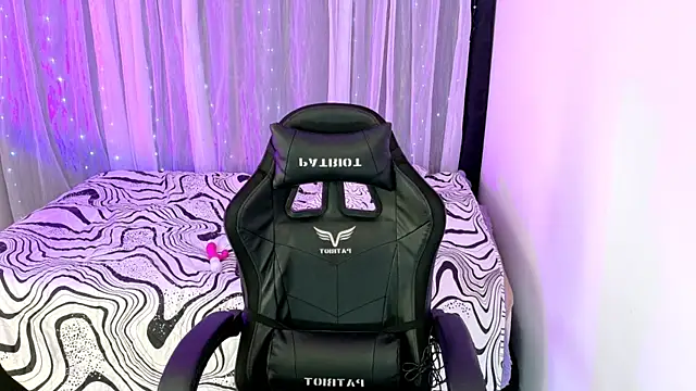 Blazing Haze online show from January 2026 09:29:01 PM