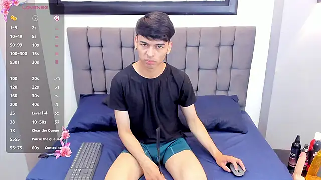 OnlyJos online show from October 2025 08:46:02 PM