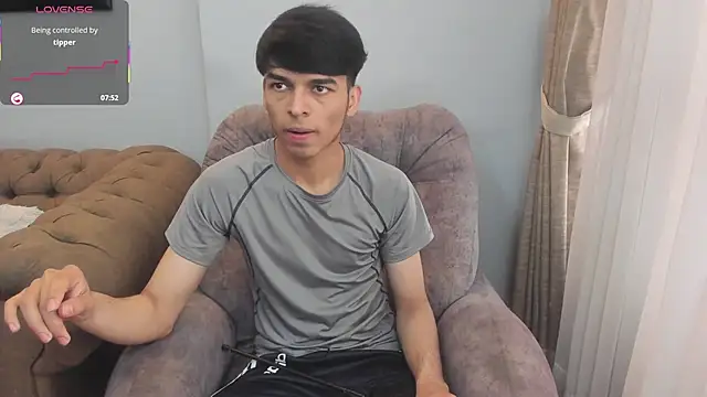 OnlyJos online show from October 2025 07:03:02 PM