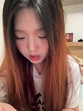 Snapshot of mimi9420 chatting on May 2026 02:26:01 PM mimi9420 online show from May 2026 02:26:01 PM