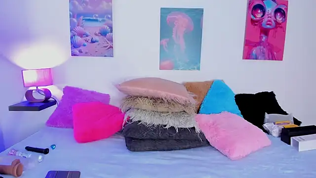 tyra bankss  online show from November 2025 03:10:02 AM